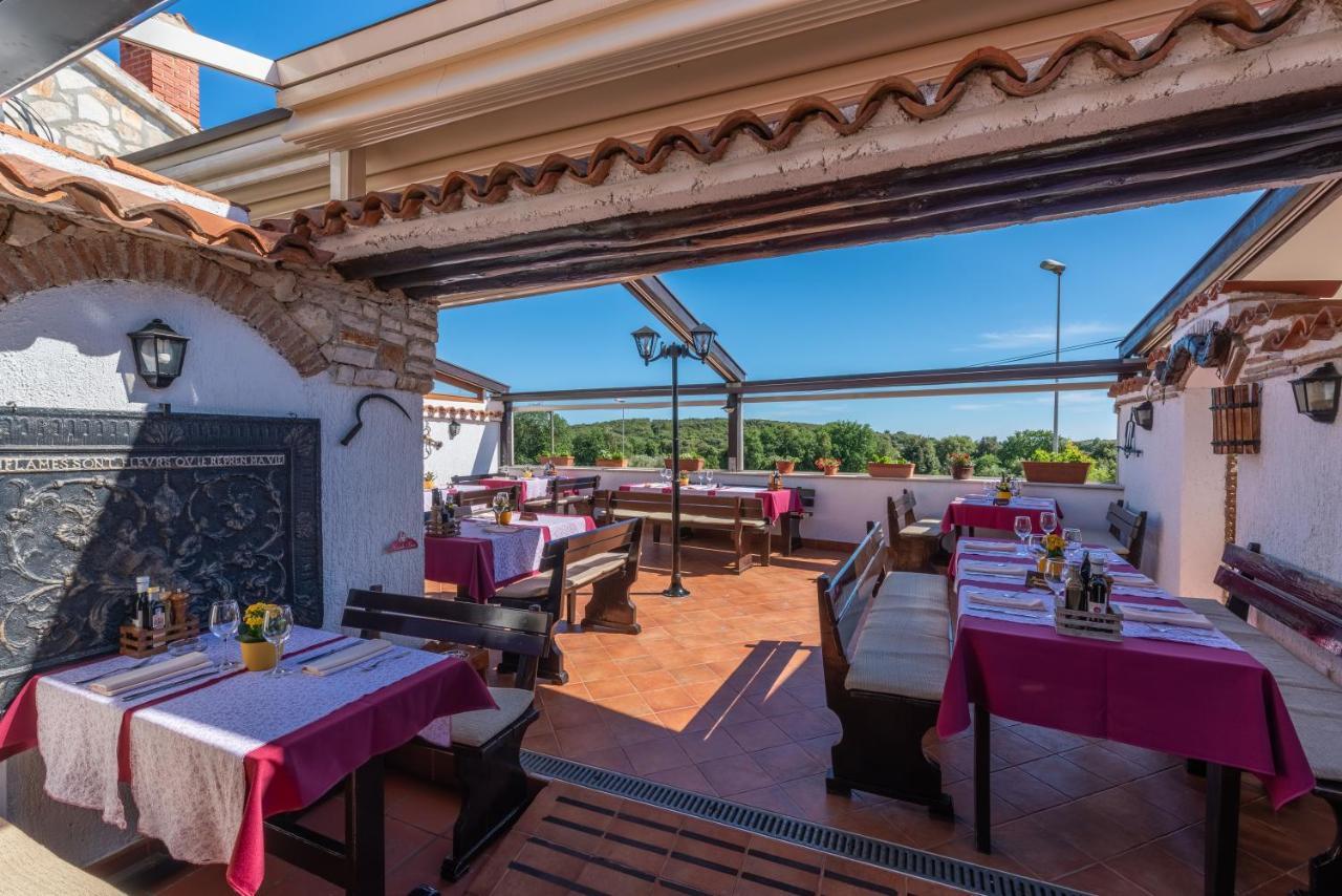 Villa Lenoir Vrsar Bagian luar foto
