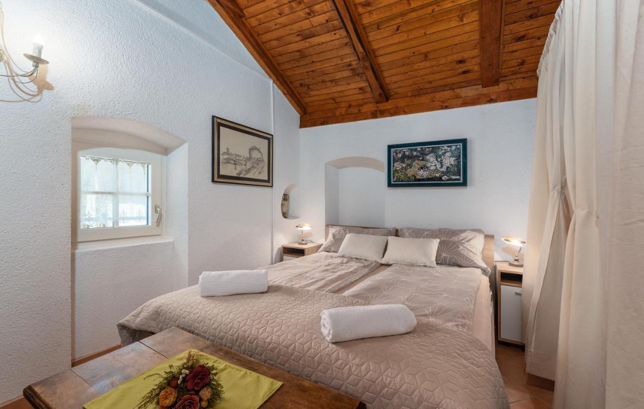 Villa Lenoir Vrsar Bagian luar foto